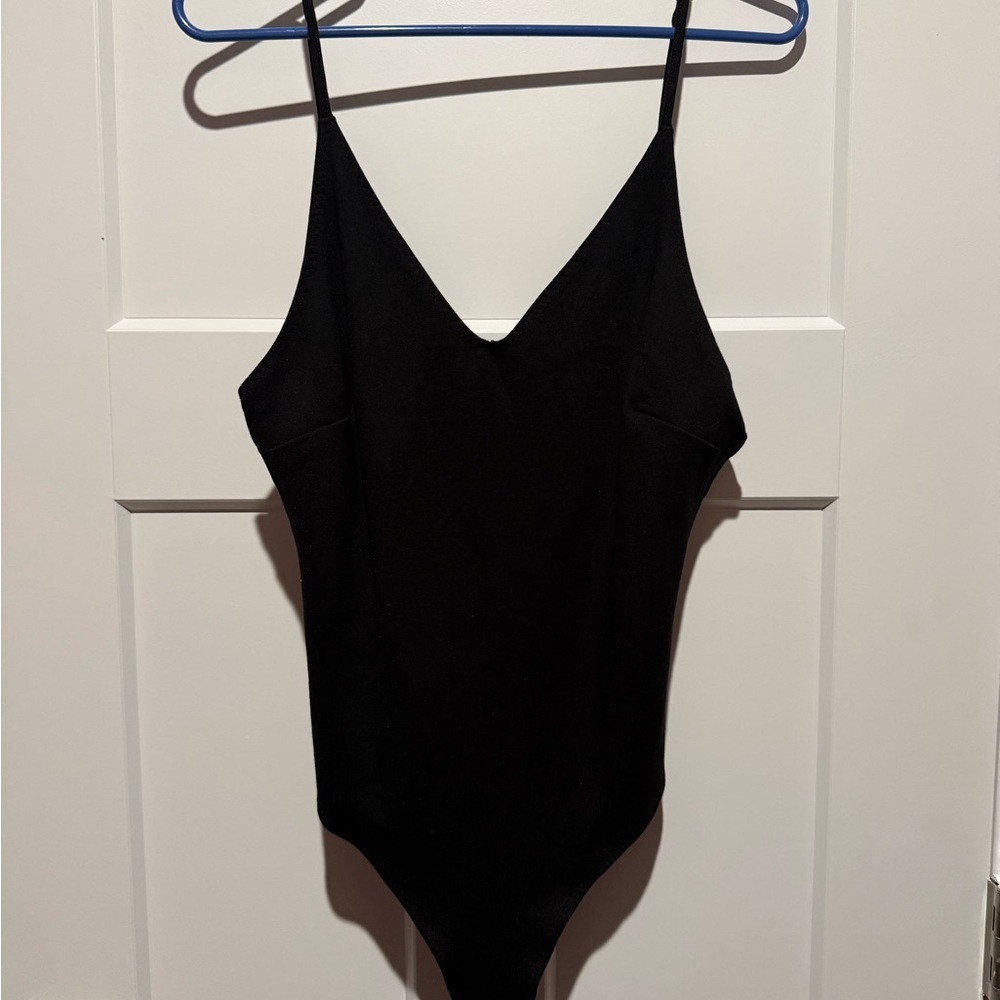 Shinestar Black V-Neck Spaghetti Strap Bodysuit